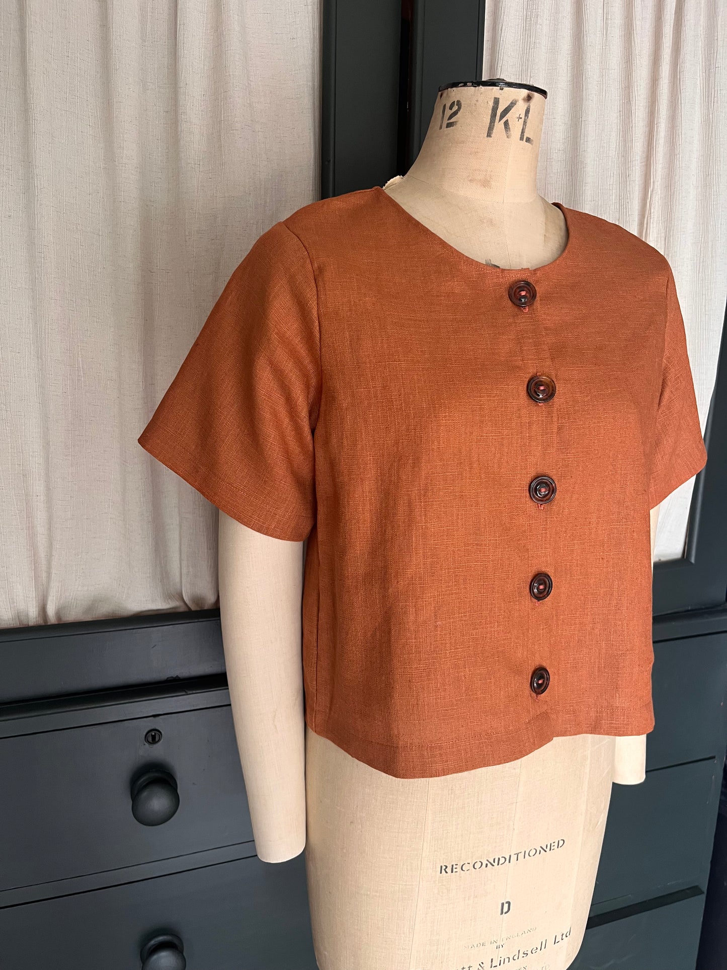 Faye rust linen button up
