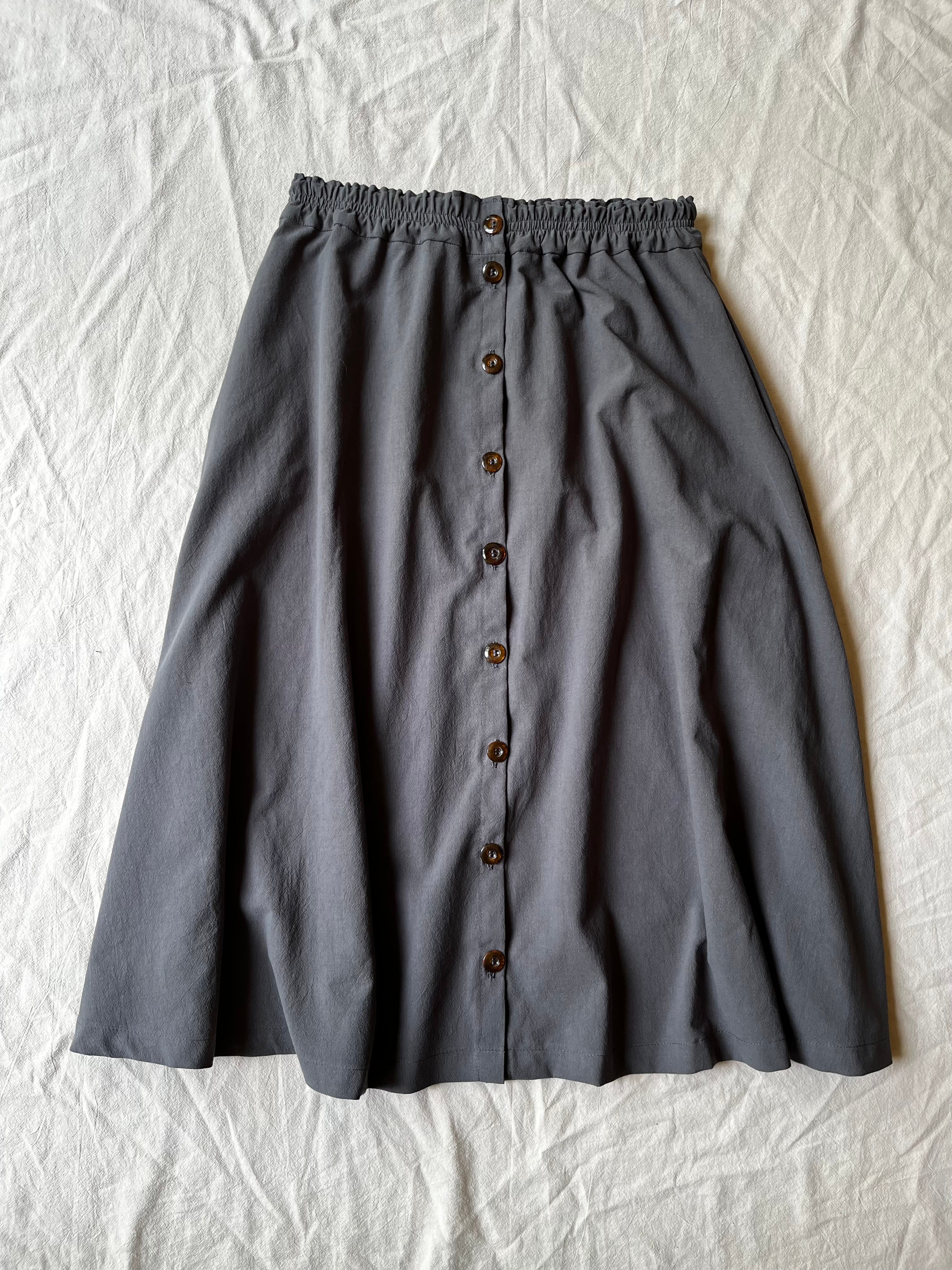 The Carrie midi button up skirt