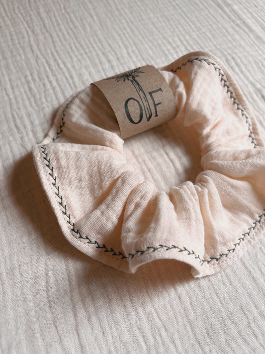 Double gauze cotton scrunchie