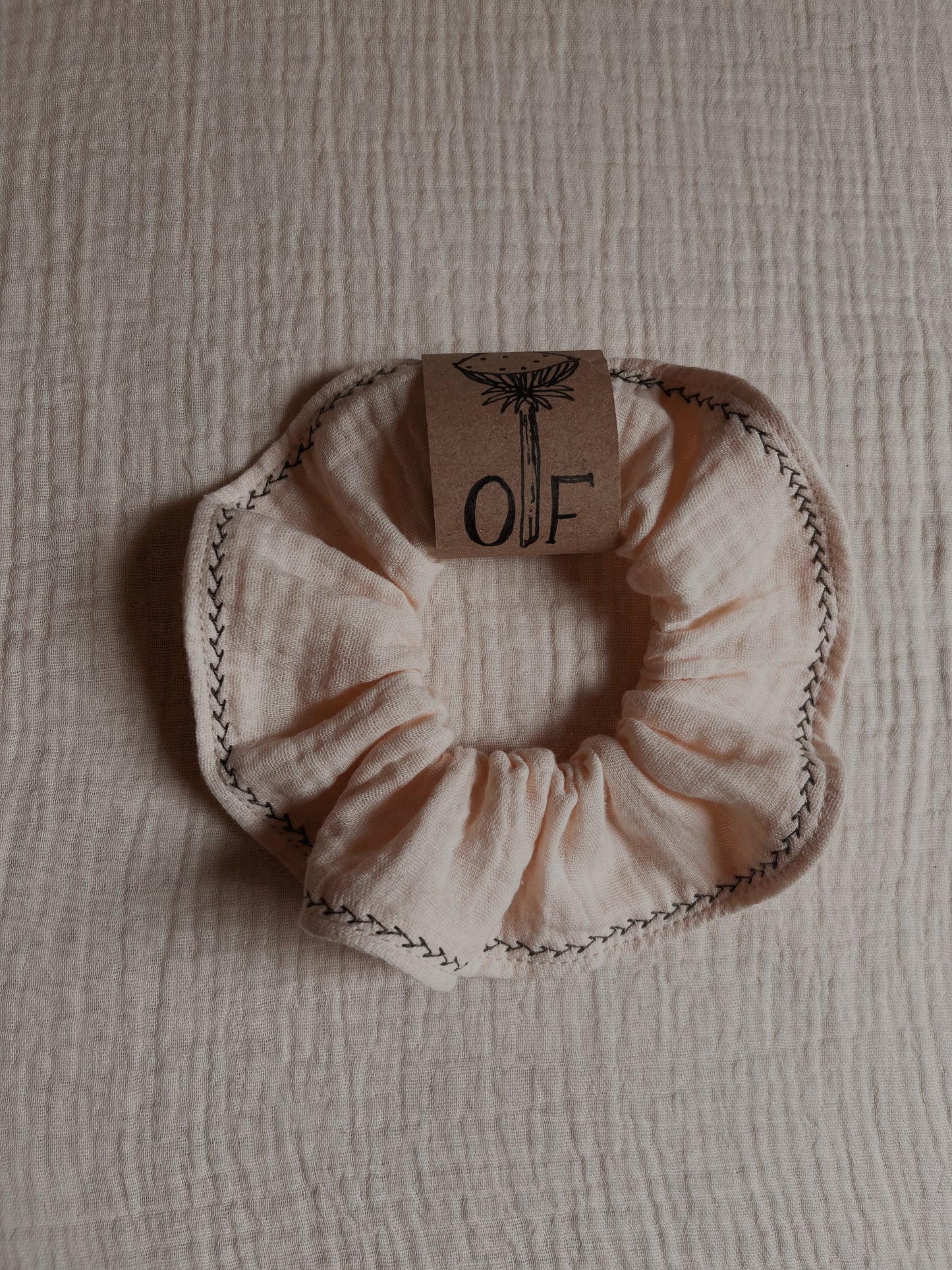 Double gauze cotton scrunchie