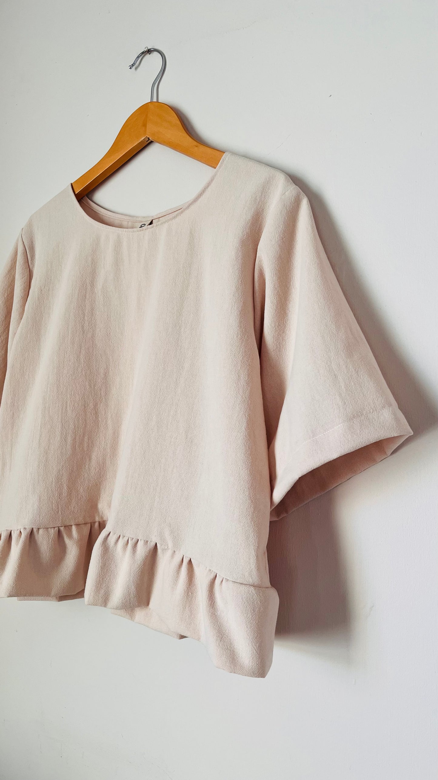 Hetty frill top