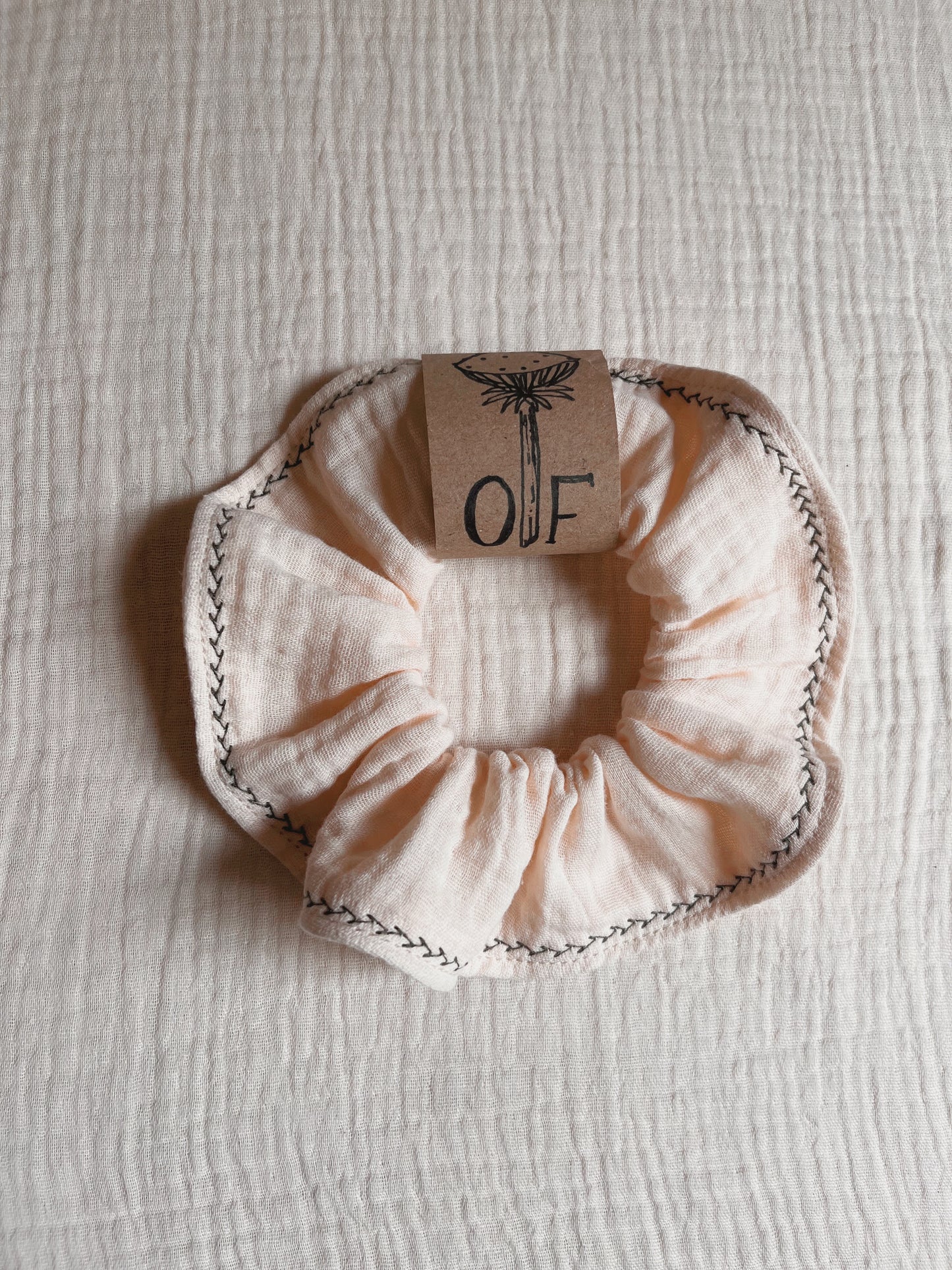 Double gauze cotton scrunchie