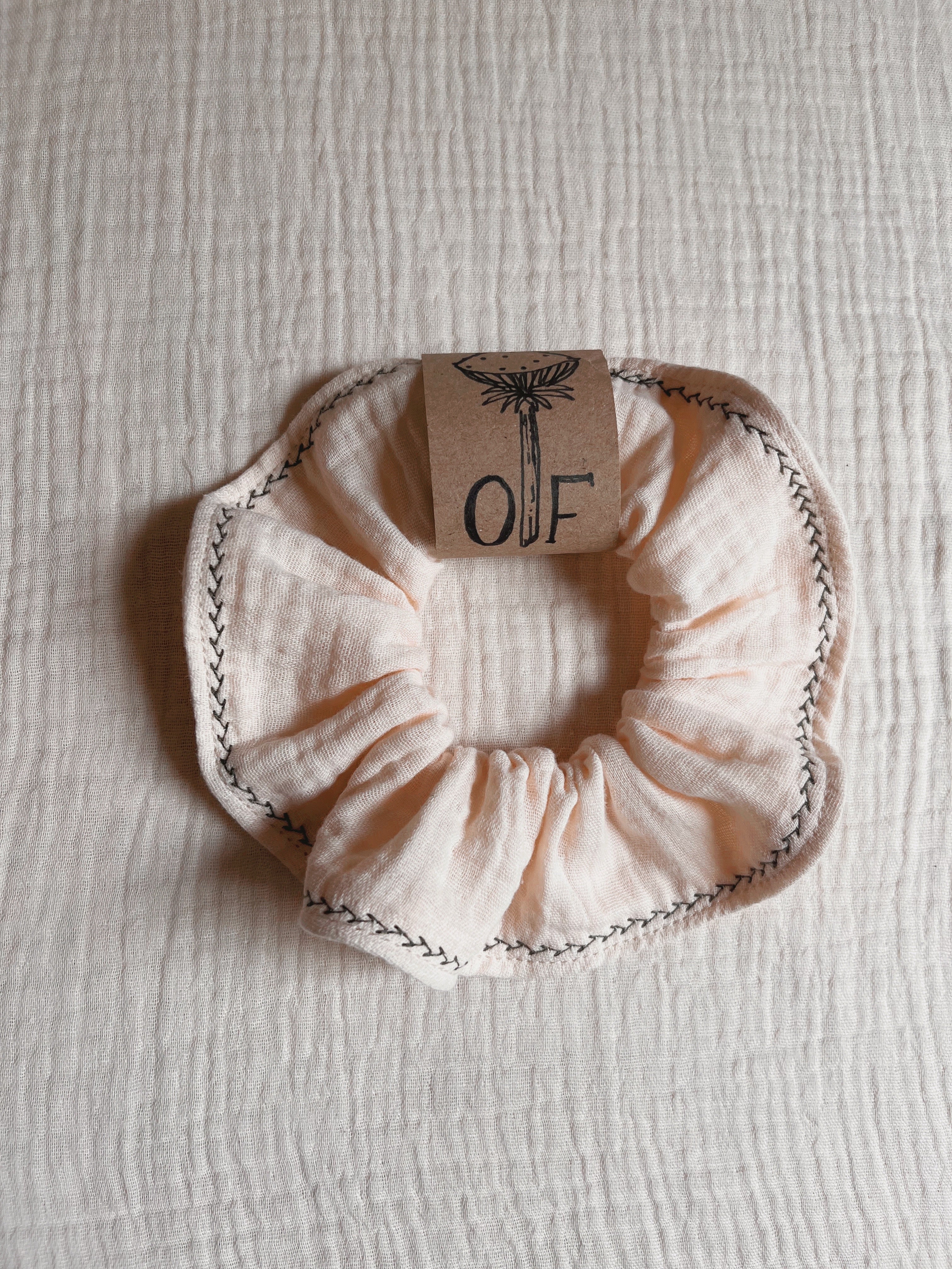 Double gauze cotton scrunchie