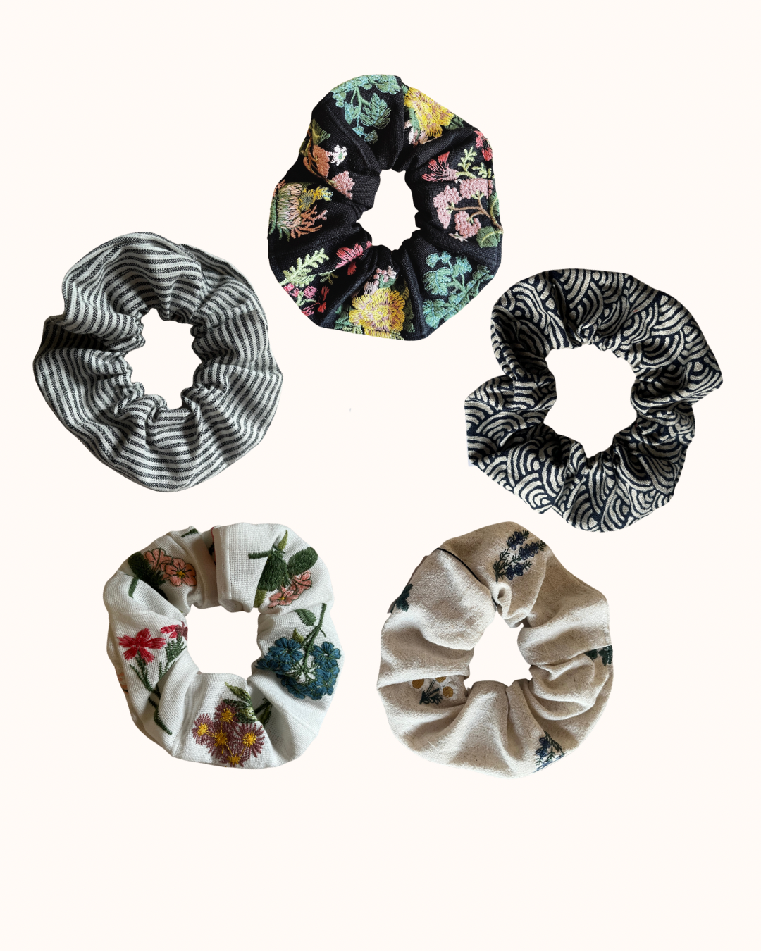 Zero waste hair tie - scrunchie