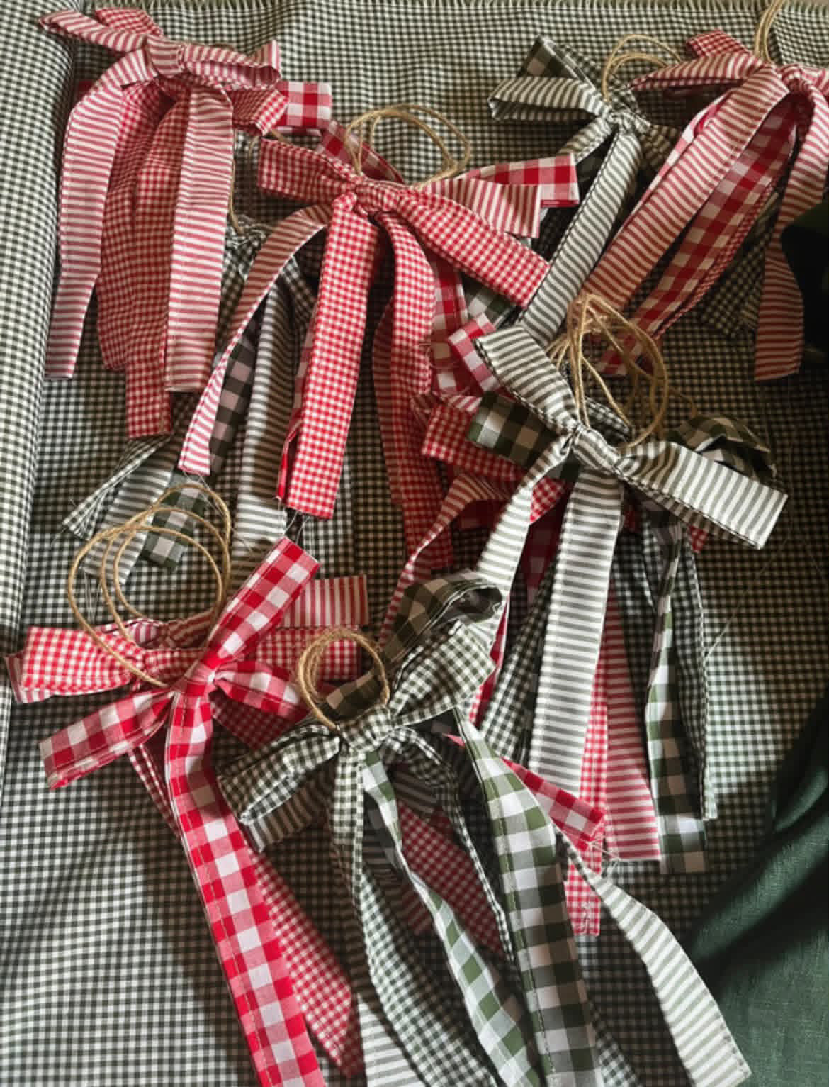 Trio Mini cotton hanging bows