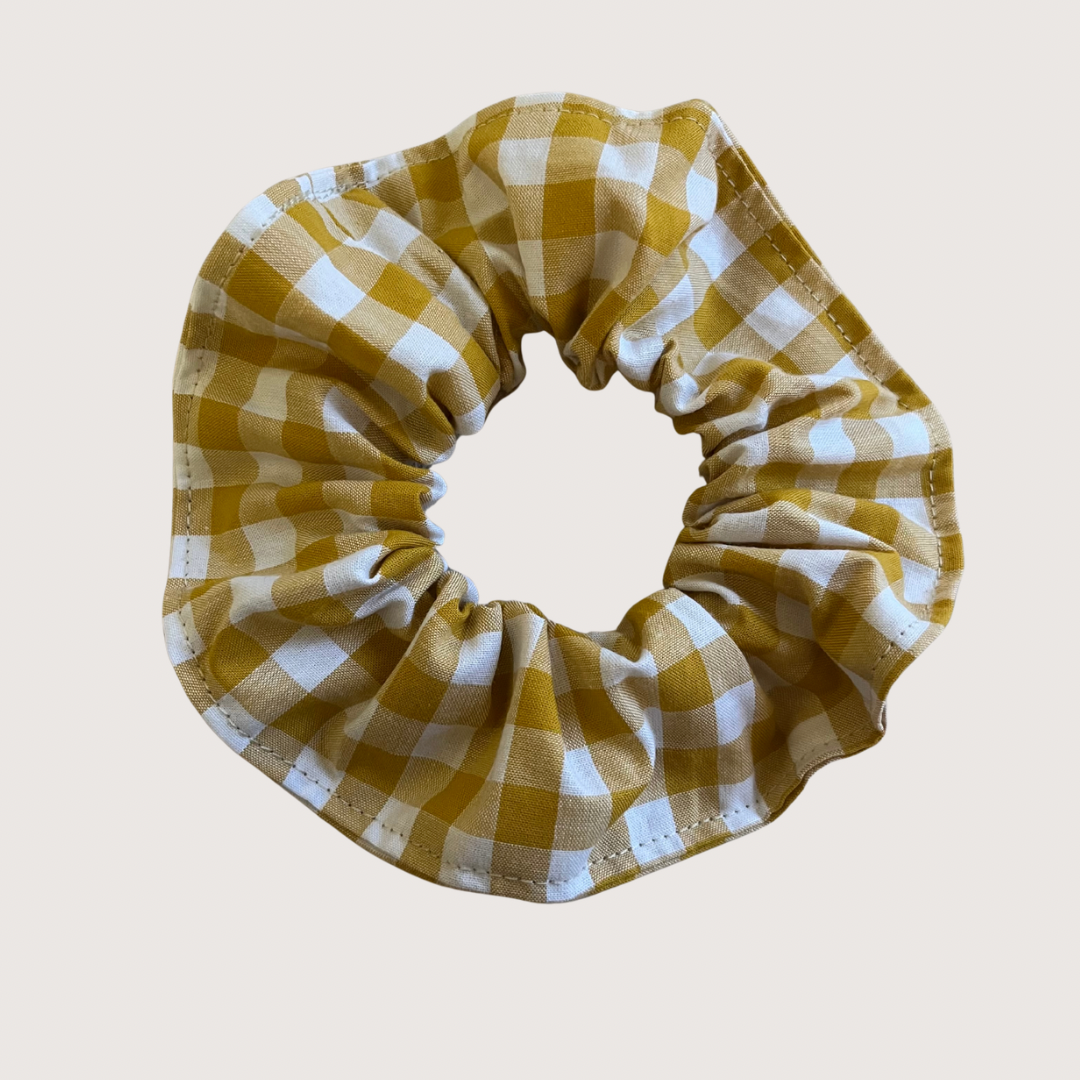 Gingham scrunchie